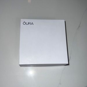 Oura ring gen3 gold size 13 *brand new in box*